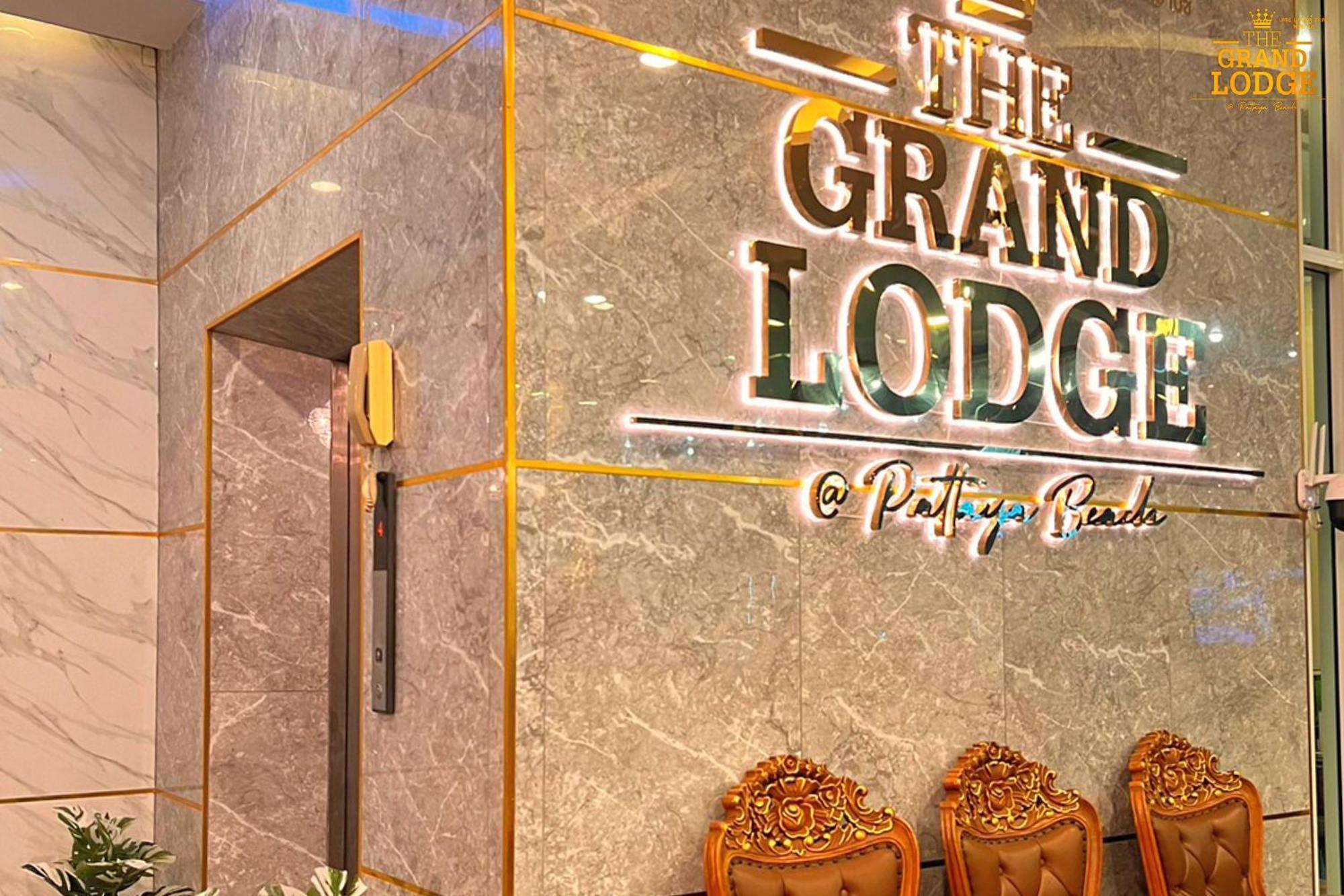 The Grand Lodge Pattaya Ngoại thất bức ảnh