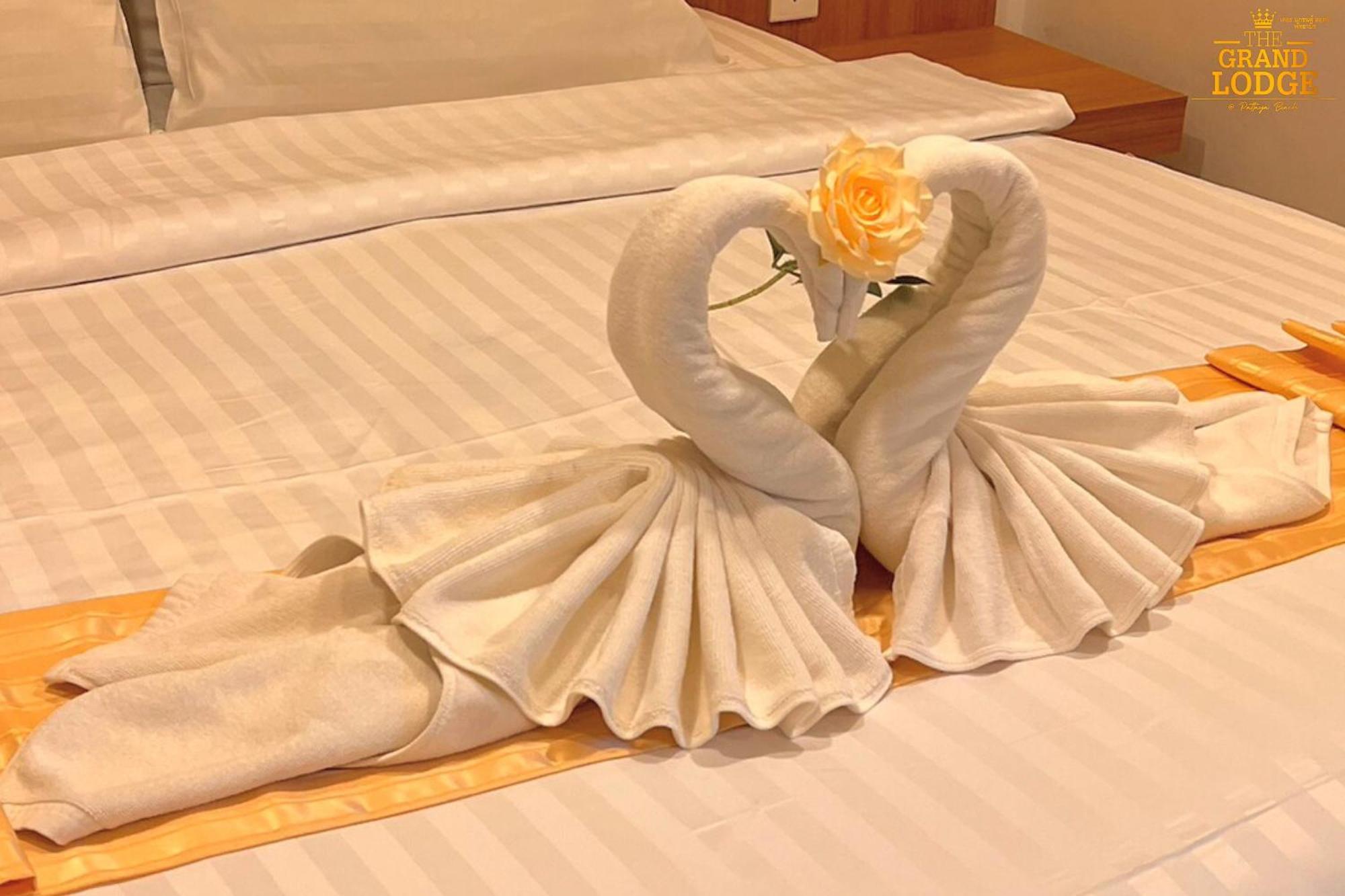 The Grand Lodge Pattaya Ngoại thất bức ảnh